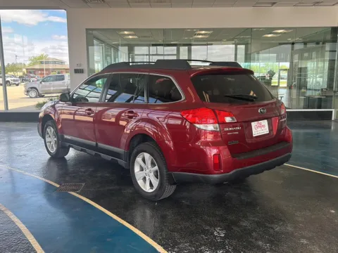 More photos of 2013 Subaru Outback 2.5i Premium at Pat Clemons Inc., IA