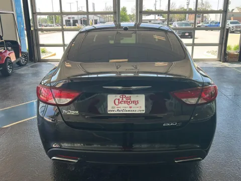 More photos of 2015 Chrysler 200 S at Pat Clemons Inc., IA