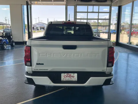 More photos of 2024 Chevrolet Colorado 4WD LT at Pat Clemons Inc., IA