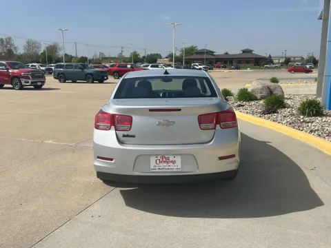 More photos of 2013 Chevrolet Malibu LS at Pat Clemons Inc., IA