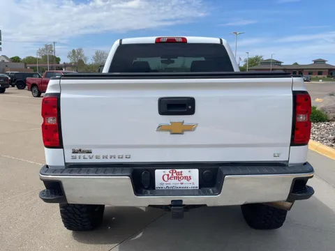 More photos of 2018 Chevrolet Silverado 1500 LT at Pat Clemons Inc., IA
