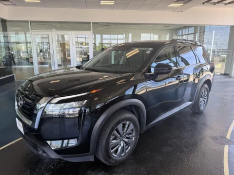 Black 2025 Nissan Pathfinder SV for sale in Boone, IA