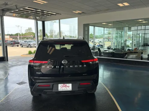 More photos of 2025 Nissan Pathfinder SV at Pat Clemons Inc., IA