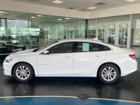 Photos of 2018 Chevrolet Malibu LT for sale in Boone, IA at Pat Clemons Inc.