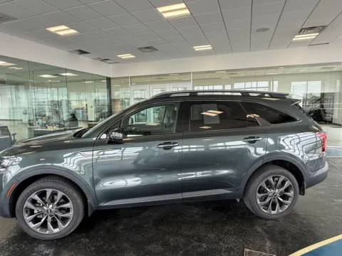 Photos of 2022 Kia Sorento X-Line EX for sale in Boone, IA at Pat Clemons Inc.