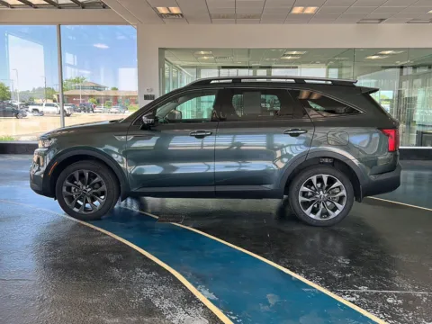 Photos of 2022 Kia Sorento X-Line EX for sale in Boone, IA at Pat Clemons Inc.