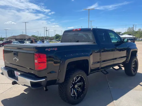 More photos of 2015 Chevrolet Silverado 1500 LT at Pat Clemons Inc., IA