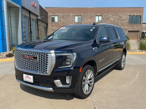 Blue 2023 GMC Yukon XL Denali for sale in Boone, IA