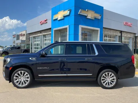 Photos of 2023 GMC Yukon XL Denali for sale in Boone, IA at Pat Clemons Inc.