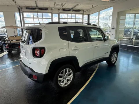 More photos of 2018 JEEP RENEGADE at Pat Clemons Inc., IA