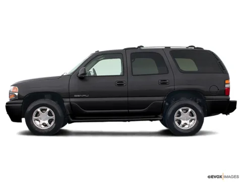 Gray 2004 GMC Yukon Denali for sale in Boone, IA