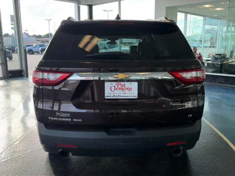 More photos of 2021 CHEVROLET TRAVERSE LT Leather at Pat Clemons Inc., IA
