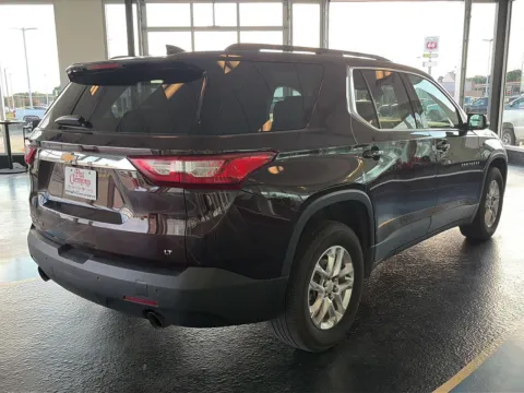 More photos of 2021 CHEVROLET TRAVERSE LT Leather at Pat Clemons Inc., IA