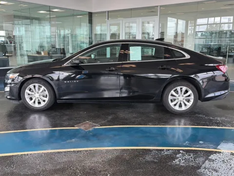Photos of 2019 Chevrolet Malibu LT for sale in Boone, IA at Pat Clemons Inc.