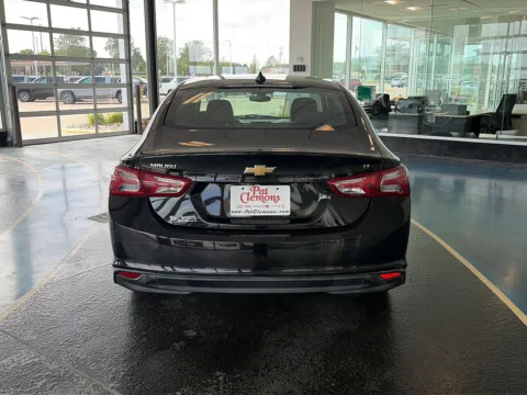 More photos of 2019 Chevrolet Malibu LT at Pat Clemons Inc., IA