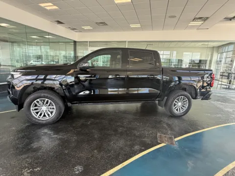 Photos of 2025 Chevrolet Colorado 4WD LT for sale in Boone, IA at Pat Clemons Inc.