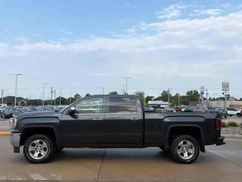 Photos of 2018 GMC Sierra 1500 SLT for sale in Boone, IA at Pat Clemons Inc.