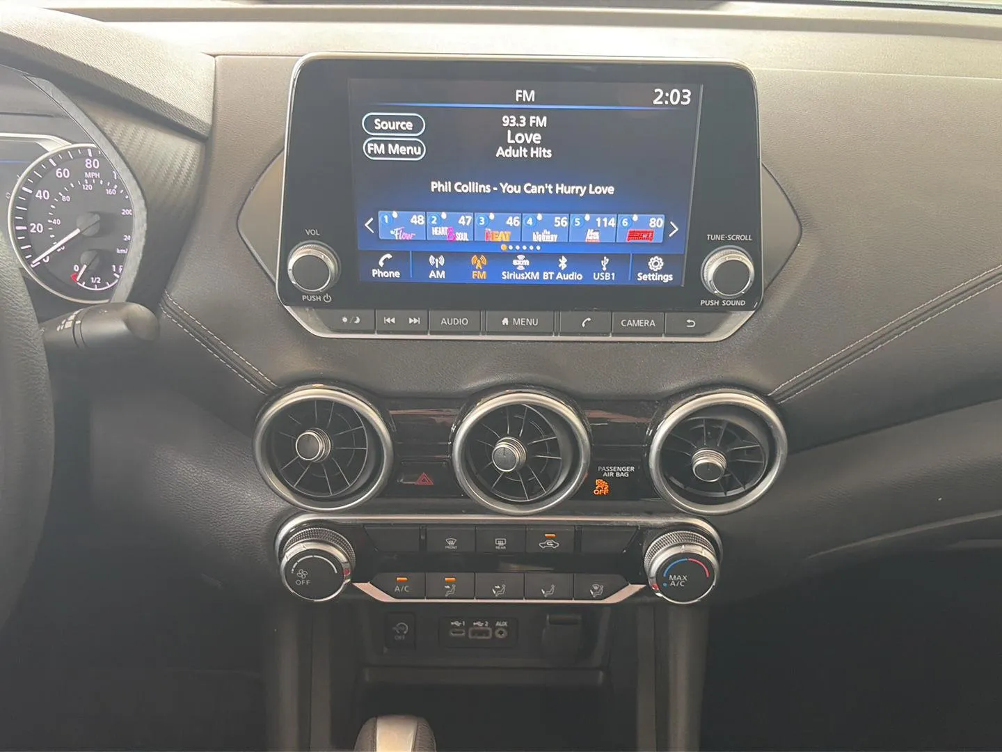 Nissan Sentra photo 17