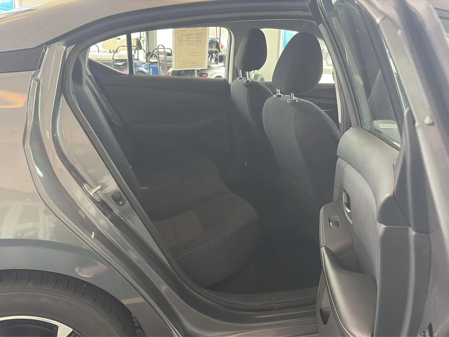 Nissan Sentra photo 23