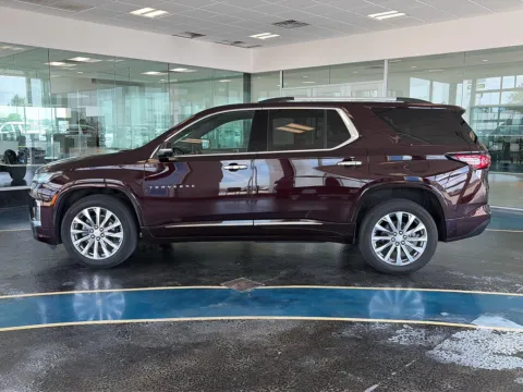 Photos of 2023 Chevrolet Traverse Premier for sale in Boone, IA at Pat Clemons Inc.