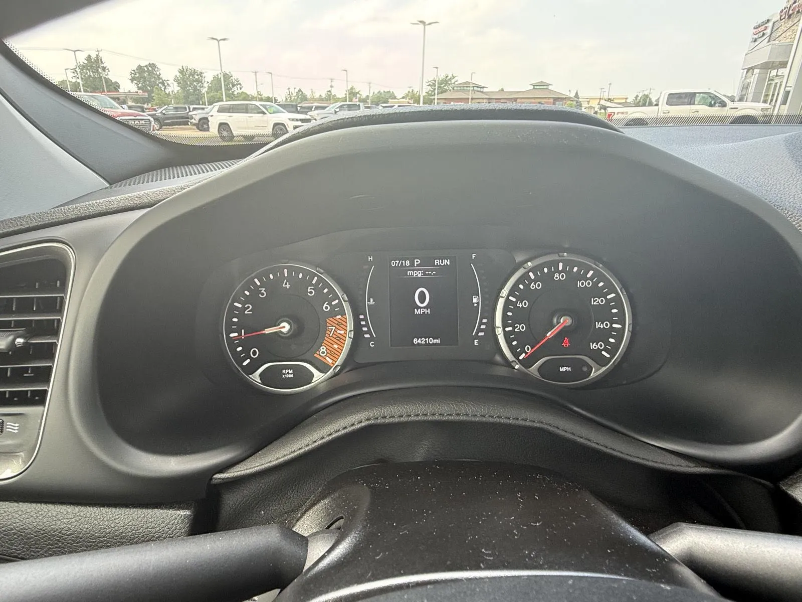 Jeep Renegade photo 11