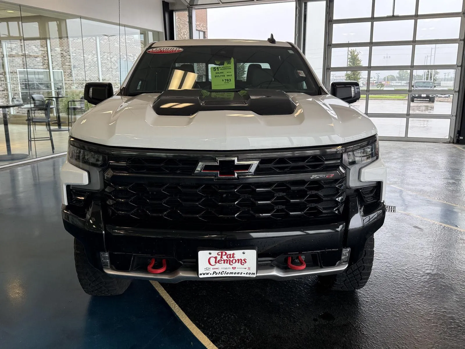 Chevrolet Silverado photo 28