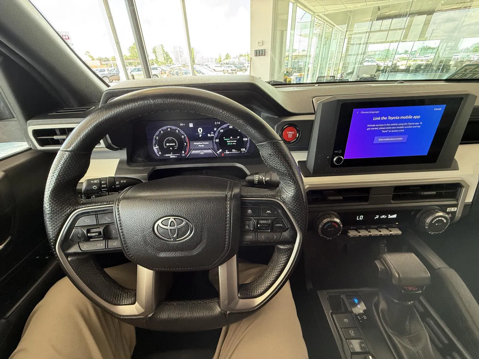 Toyota Tacoma photo 10