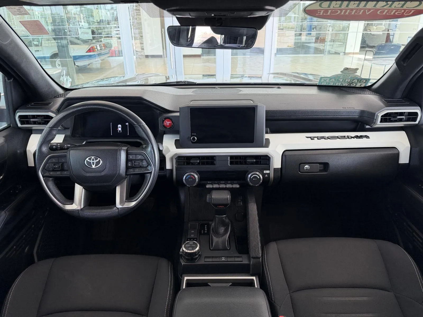2024 TOYOTA TACOMA DOUBLE C photo 12