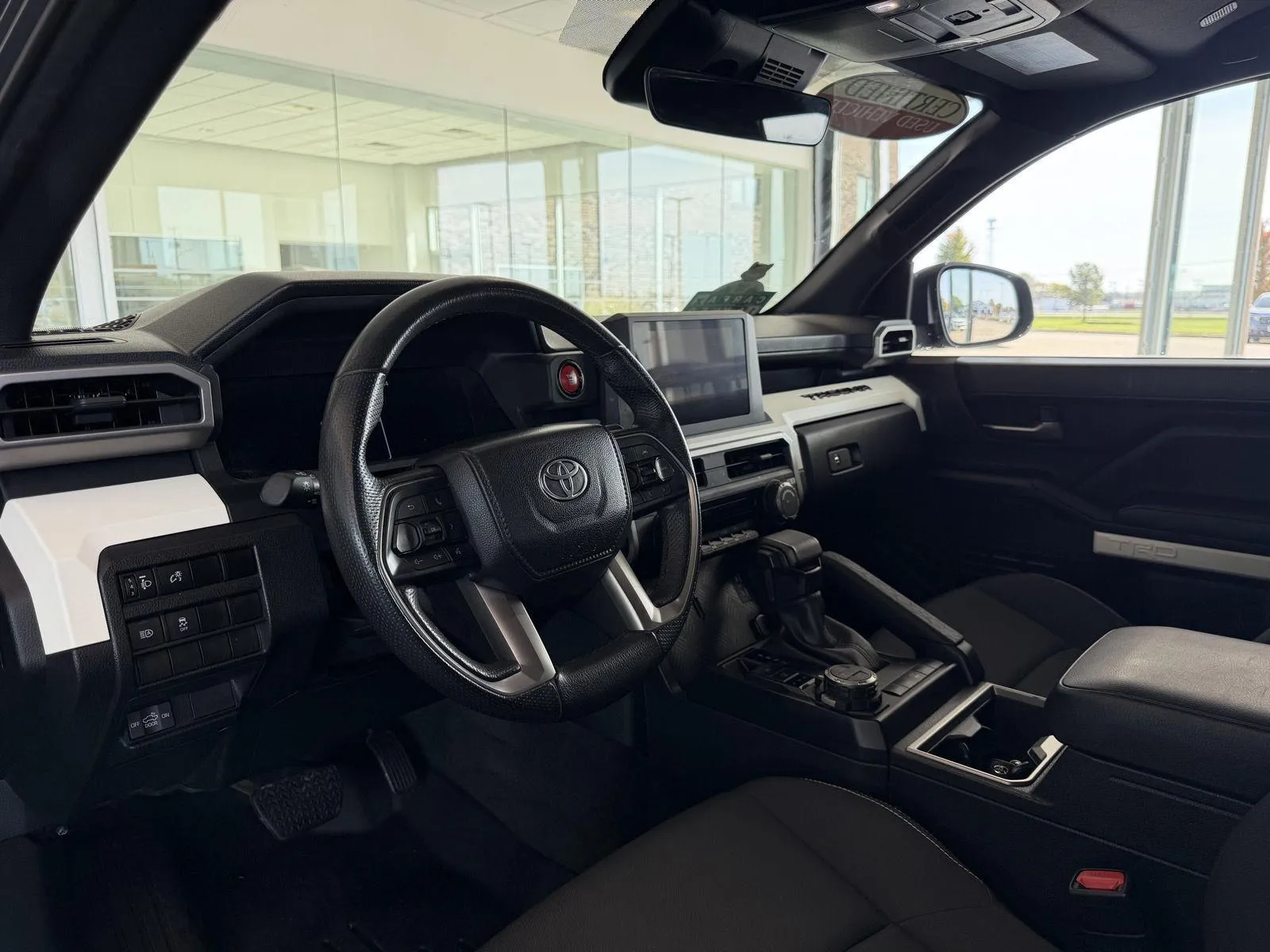 2024 TOYOTA TACOMA DOUBLE C photo 11