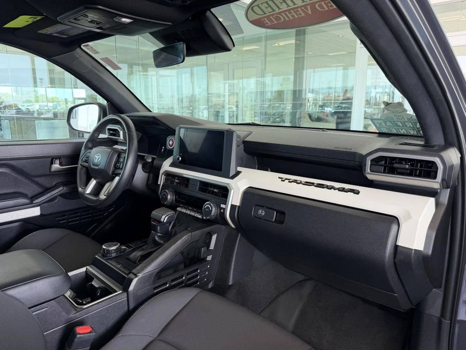 2024 TOYOTA TACOMA DOUBLE C photo 13
