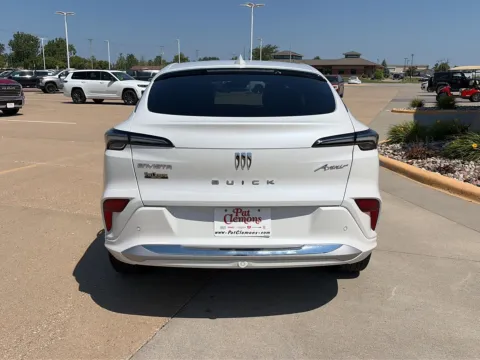 More photos of 2024 Buick Envista Avenir at Pat Clemons Inc., IA