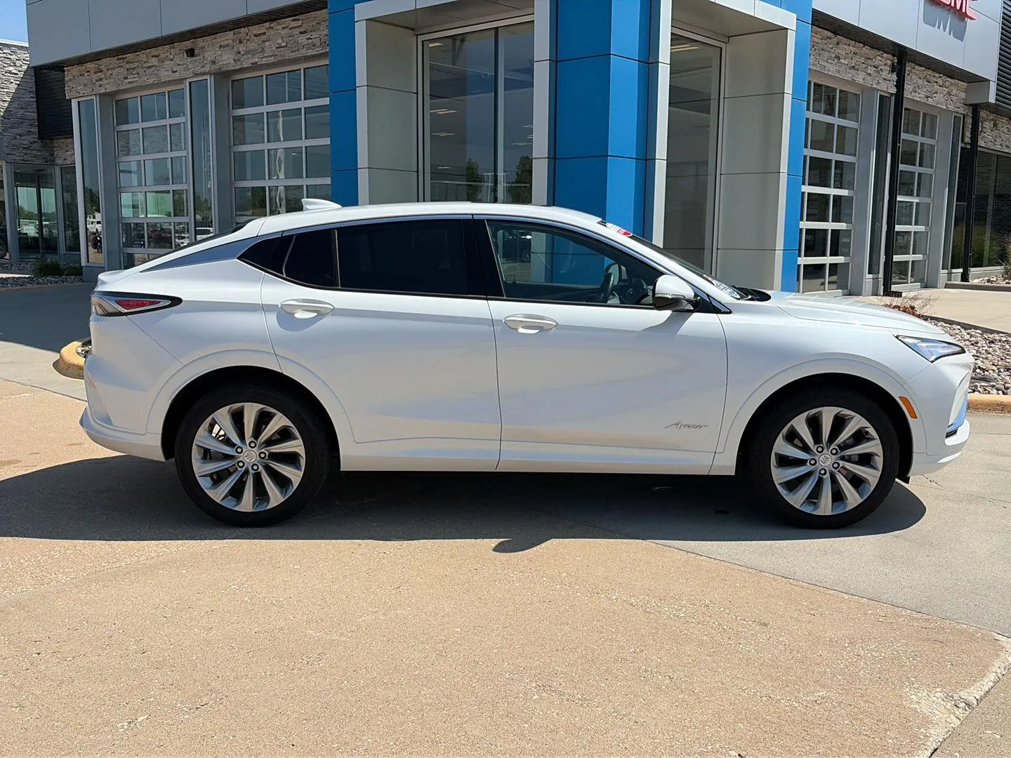 Buick Envista photo 6