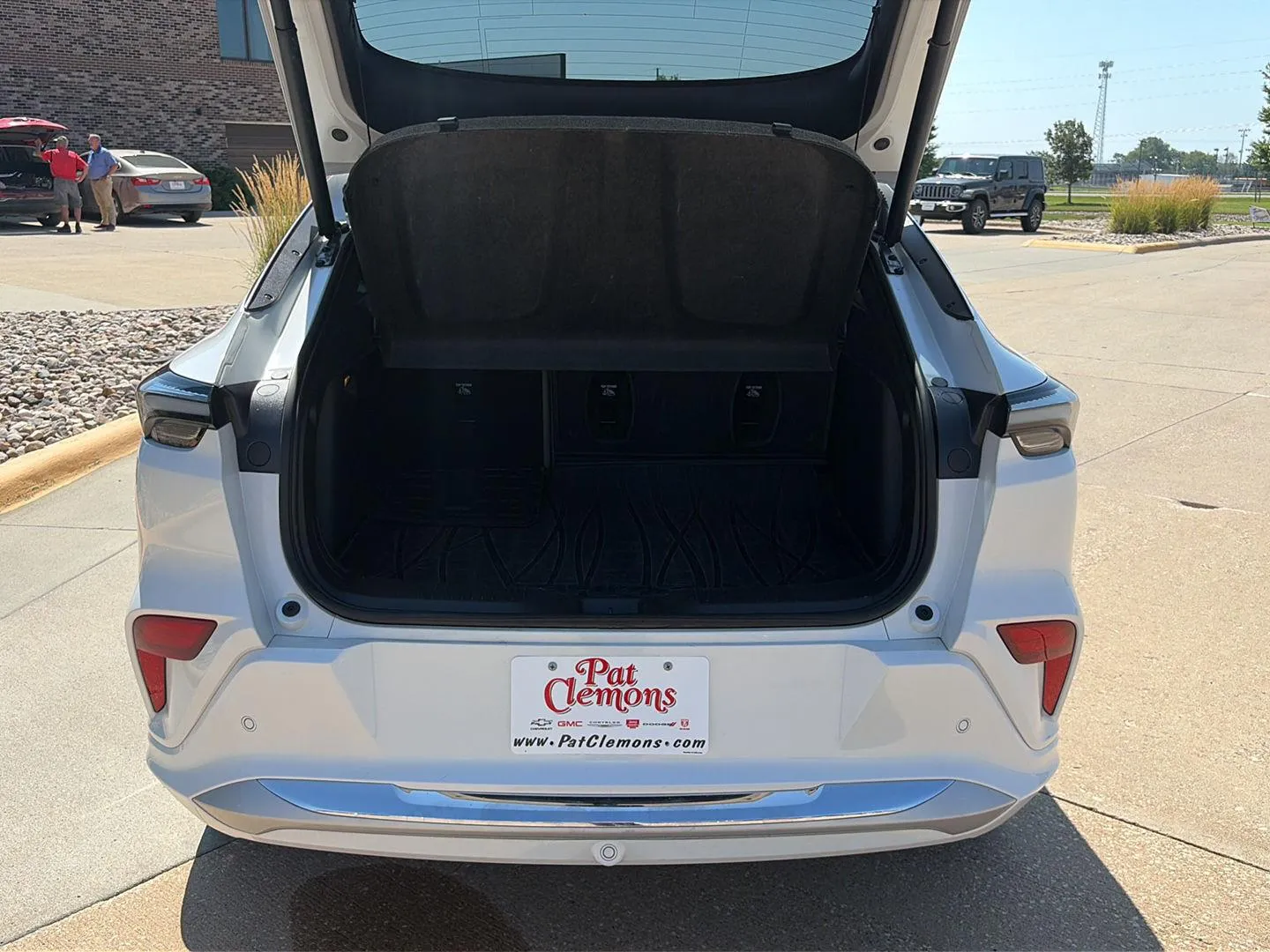 Buick Envista photo 18