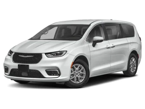 White 2024 Chrysler Pacifica Touring L for sale in Boone, IA