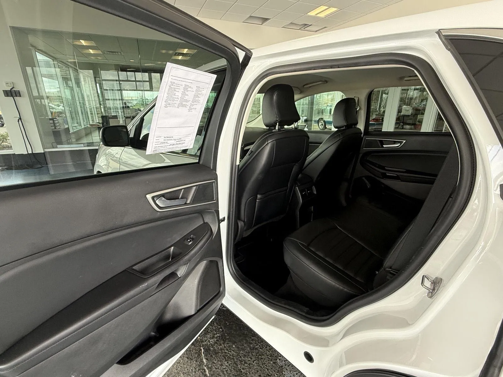 Ford Edge photo 12
