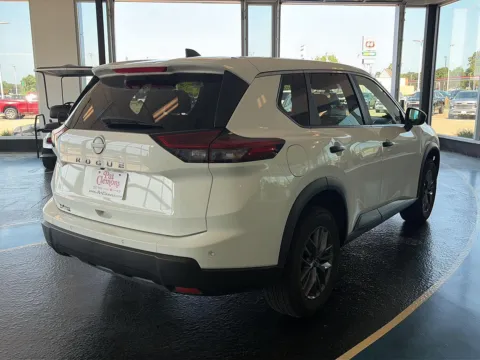 More photos of 2024 Nissan Rogue S at Pat Clemons Inc., IA