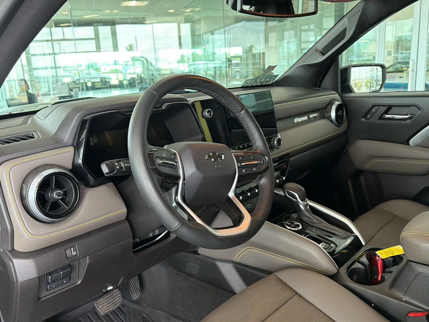 Chevrolet Colorado photo 15