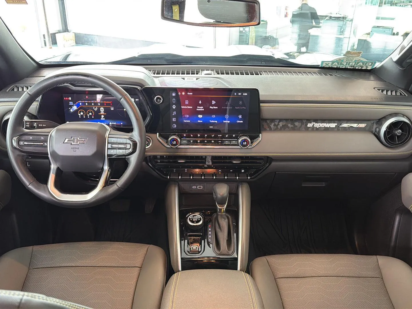 Chevrolet Colorado photo 16