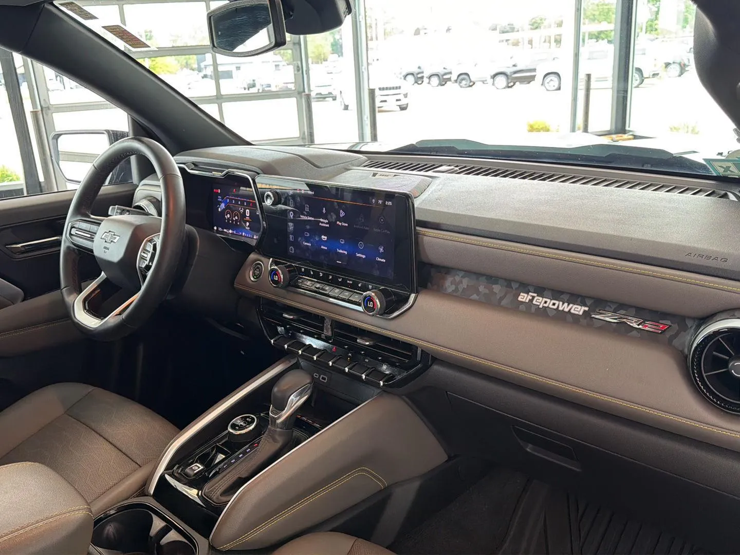 Chevrolet Colorado photo 17