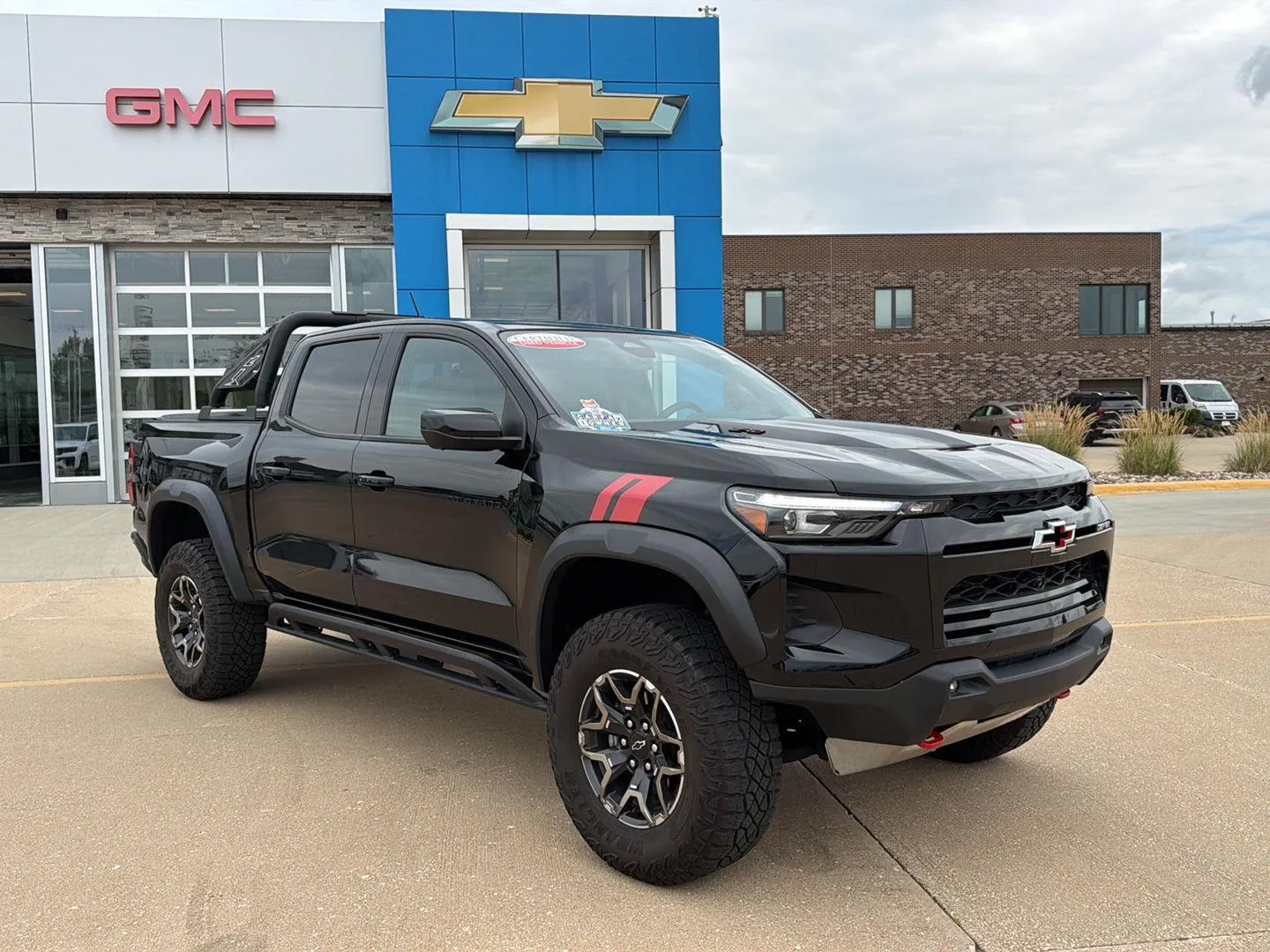 Chevrolet Colorado photo 8