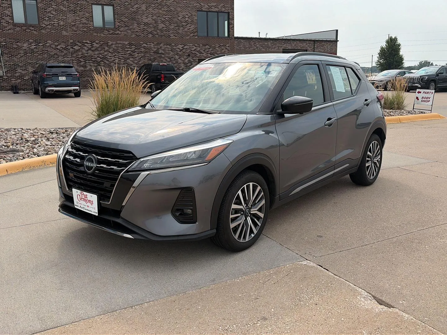Gray 2024 Nissan Kicks SR for sale in Boone, IA