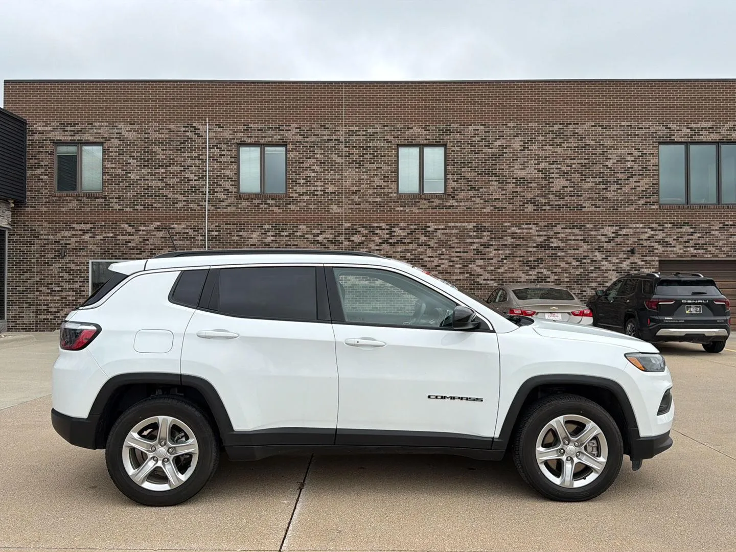 Jeep Compass photo 6