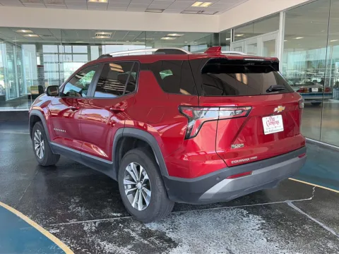 More photos of 2025 Chevrolet Equinox AWD LT at Pat Clemons Inc., IA
