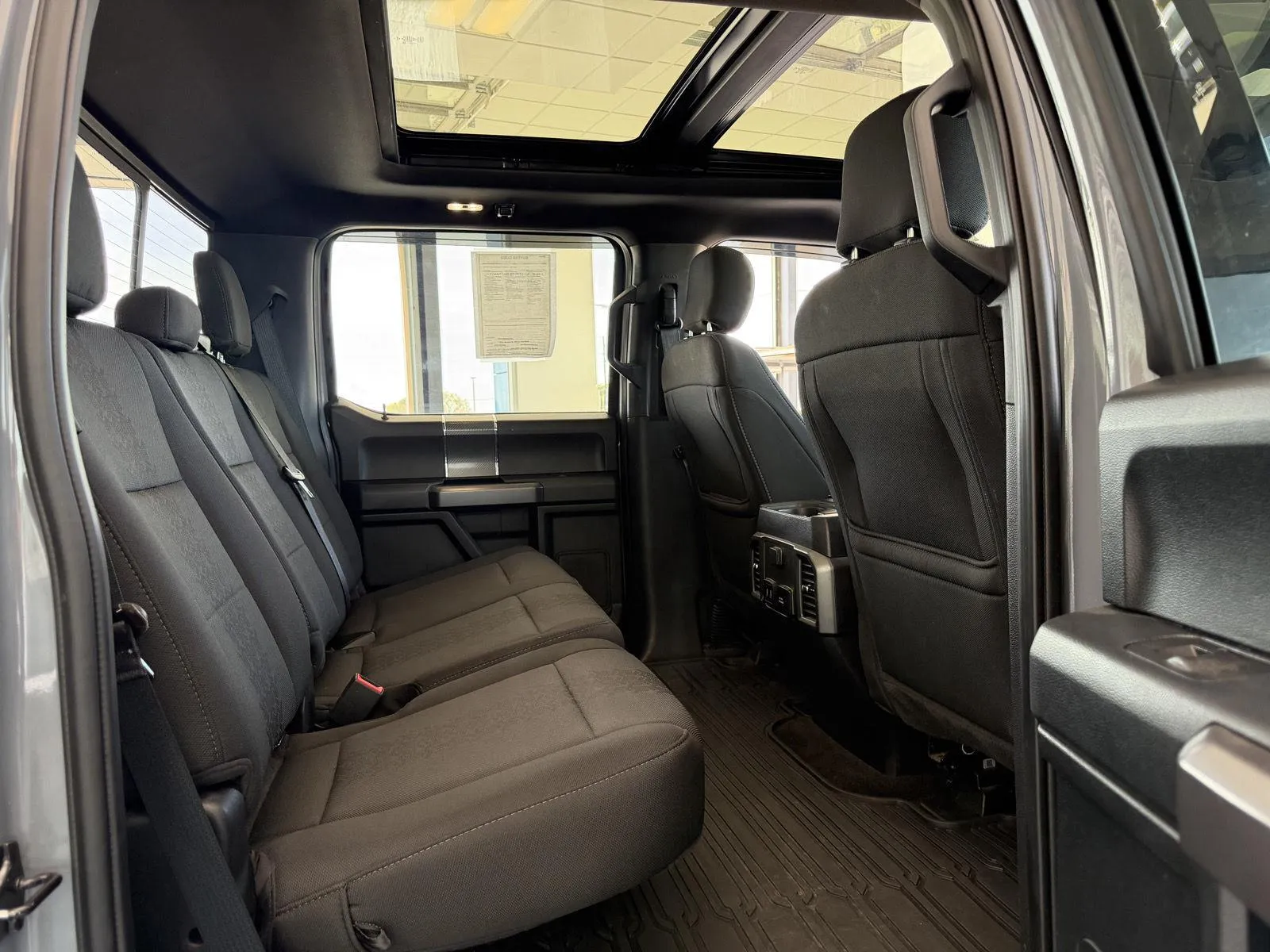 2020 Ford F-150 XLT photo 14