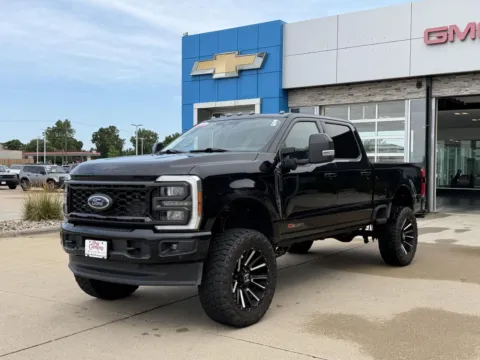 Black 2023 Ford Super Duty F-250 Lariat for sale in Boone, IA