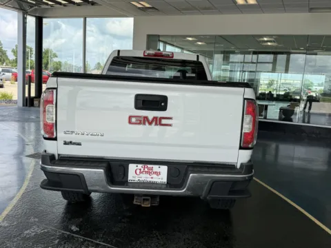 More photos of 2018 GMC CANYON at Pat Clemons Inc., IA