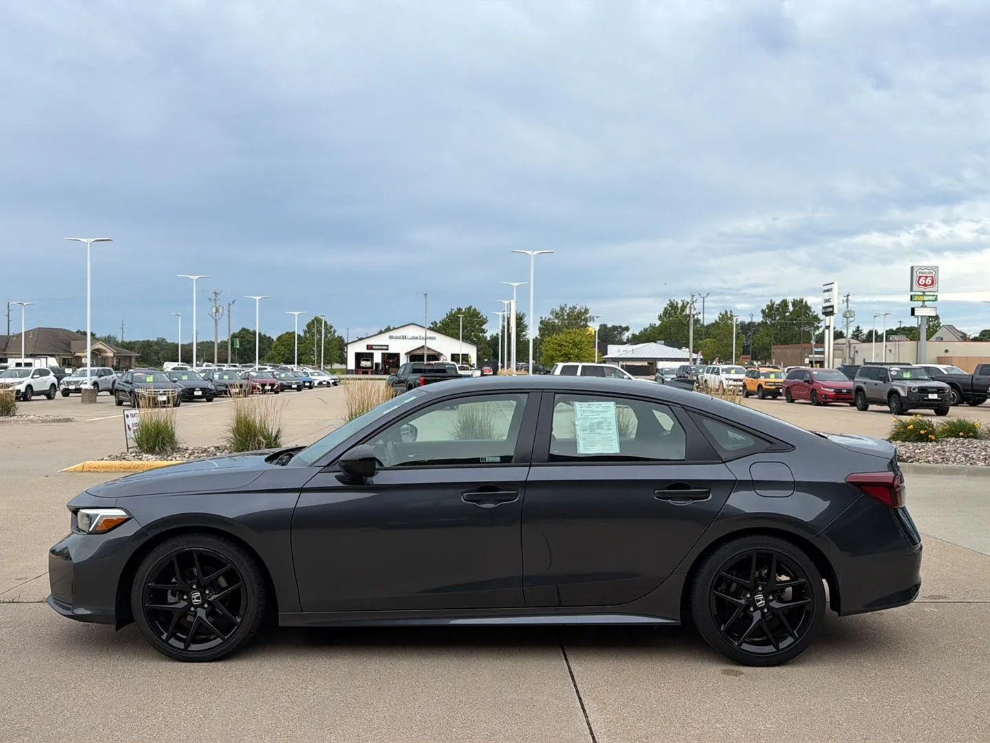 Honda Civic photo 2