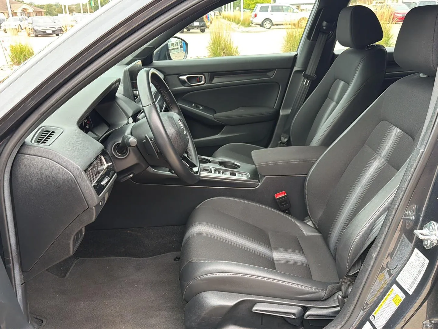 Honda Civic photo 10