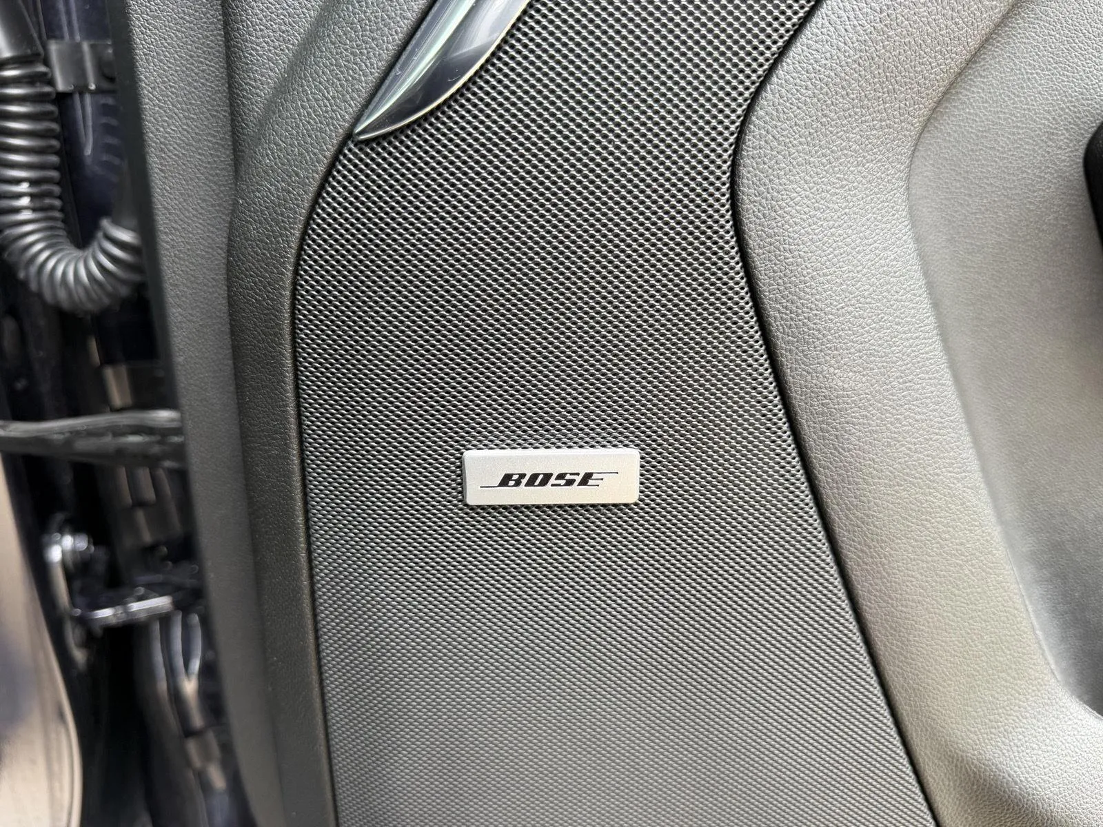 Chevrolet Tahoe photo 36