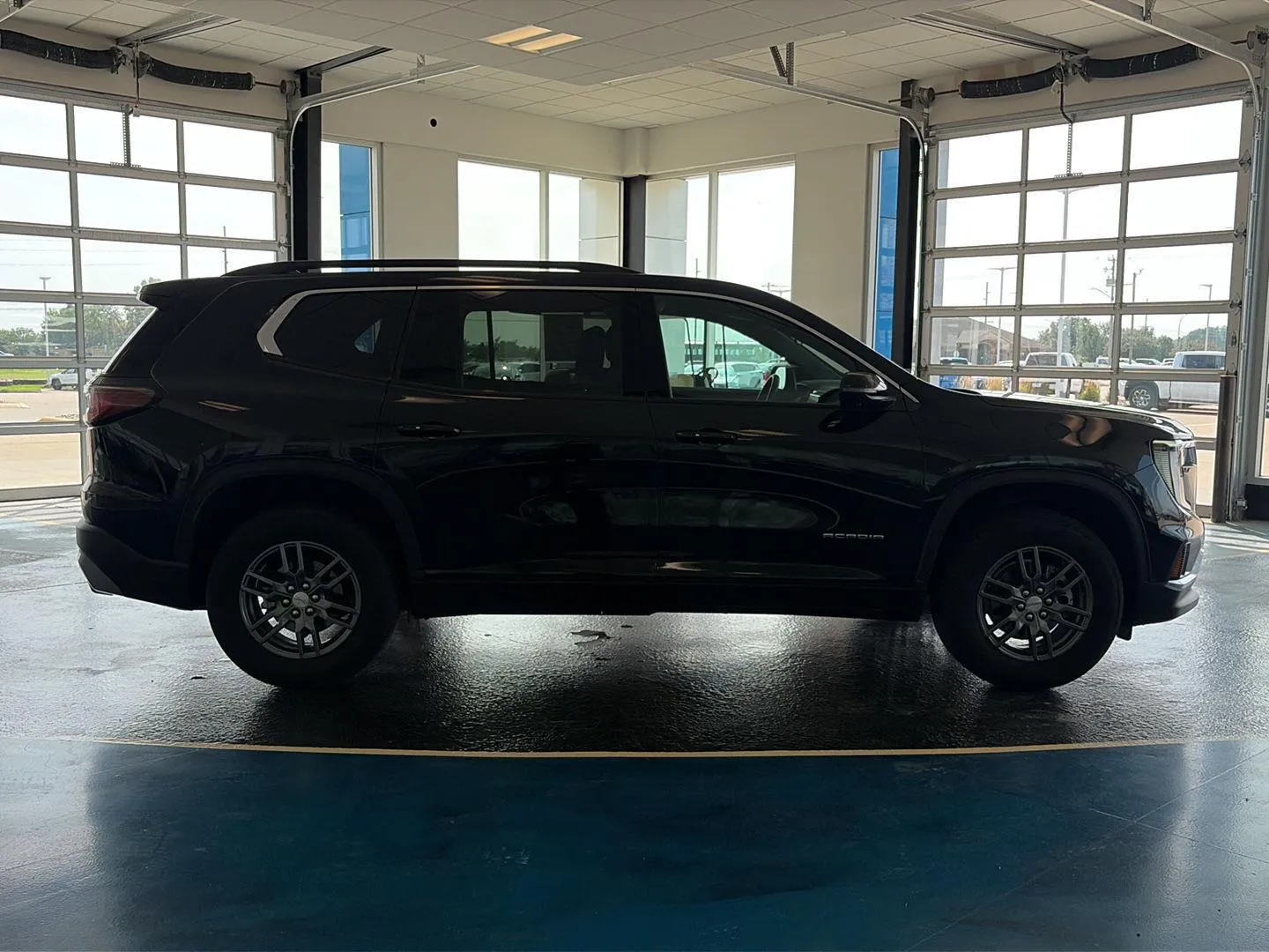 GMC Acadia photo 6